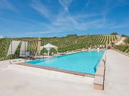 Pretty Apartment in Ascoli Piceno with Hot Tub