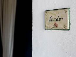 Pretty Apartment in Ascoli Piceno with Hot Tub