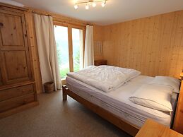 Luxury Chalet with Hot Tub in La Tzoumaz