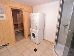 Luxury Chalet with Hot Tub in La Tzoumaz