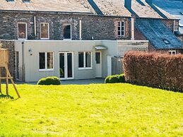 Timeless Cottage in Vresse-sur-semois With Terrace