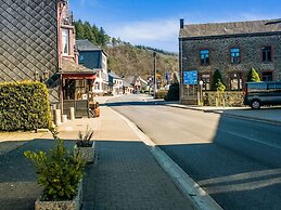 Timeless Cottage in Vresse-sur-semois With Terrace