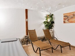 Spacious Apartment in Grobarl With Sauna