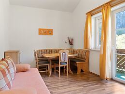 Spacious Apartment in Grobarl With Sauna