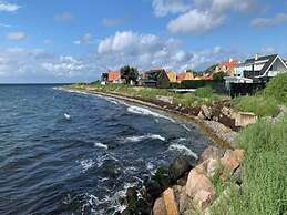 Seaside Haven in Stoense-by Traum
