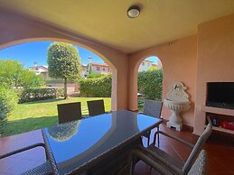 Nice Apartment on Ground Floor near Peschiera