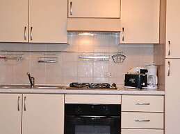 Nice Apartment on Ground Floor near Peschiera