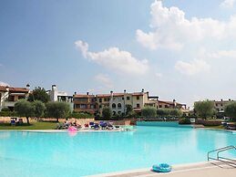 Nice Apartment on Ground Floor near Peschiera