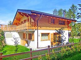 New Chalet With Sauna