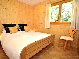 New Chalet With Sauna