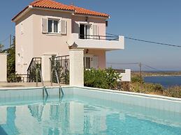 Beautiful Villa in Agia Paraskevi Samos