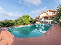 Marvellous Holiday Home near Palermo with Pool & Garden