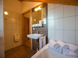 Spacious Chalet in Annaberg-lungotz With Sauna