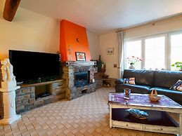 Charming Holiday Home in Houyet Near Forest