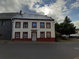 Beautiful Holiday Home With Terrace