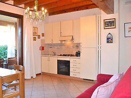 Nice Apartment on Ground Floor near Peschiera