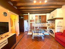 Nice Apartment on Ground Floor near Peschiera