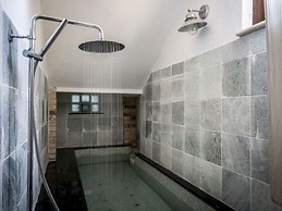 Belvilla by Oyo Malva