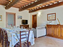 Belvilla by OYO Fienile Sonia