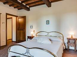 Belvilla by OYO Fienile Sonia