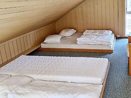 8 Person Holiday Home in Ljørdalen