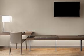 AC Hotel Fort Lauderdale Sawgrass Mills / Sunrise