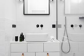 Apartment Warsaw Targowa by Renters