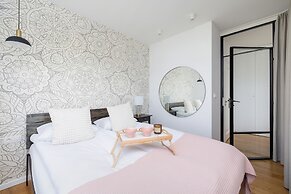 Apartments Wroclawska 33 by Renters