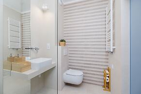 Old Town Rakowicka by Renters