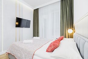 Old Town Rakowicka by Renters