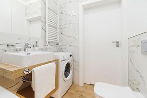 Old Town Rakowicka by Renters