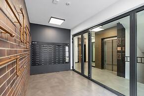 Old Town Rakowicka by Renters