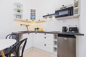 Zamenhofa Studio Kraków by Renetrs