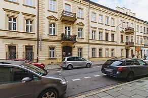 Zamenhofa Studio Kraków by Renetrs