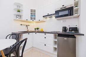 Zamenhofa Studio Kraków by Renetrs