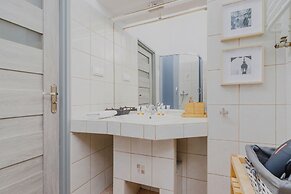 Zamenhofa Studio Kraków by Renetrs