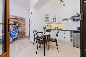 Zamenhofa Studio Kraków by Renetrs