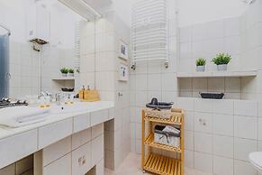 Zamenhofa Studio Kraków by Renetrs