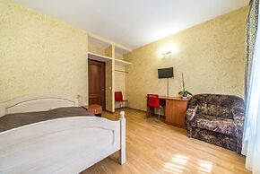 Apartment near Kazansky Cathedral