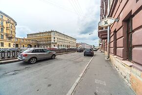 Apartment near Kazansky Cathedral