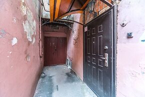 Apartment near Kazansky Cathedral