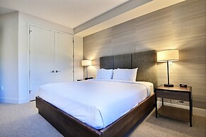 Modern Ski-in/out 2 BR in Canyons Village by RedAwning - Save 20% on 7