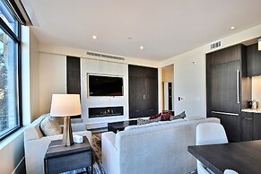 Modern Ski-in/out 2 BR in Canyons Village by RedAwning - Save 20% on 7