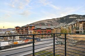 Mountain 1BR in Canyons Village-Ski in/ski out! by RedAwning - Save 20