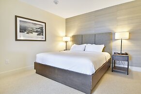 New 1 BR Residence in Canyons Village- Ski in/out! by RedAwning - Save