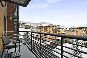New 1 BR Residence in Canyons Village- Ski in/out! by RedAwning - Save