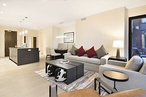 Ski in/out Modern 2BR Residence in Canyons Village by RedAwning - Save