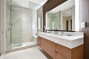 Luxurious 1 BR in Canyons Village-Ski in/ski out! by RedAwning - Save 