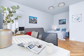 Apartment Mogilska Krakow by Renters
