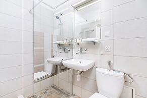 Apartment Mogilska Krakow by Renters